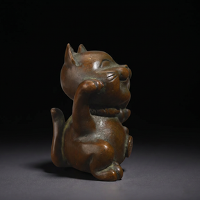 Japanese Vintage Maneki-neko