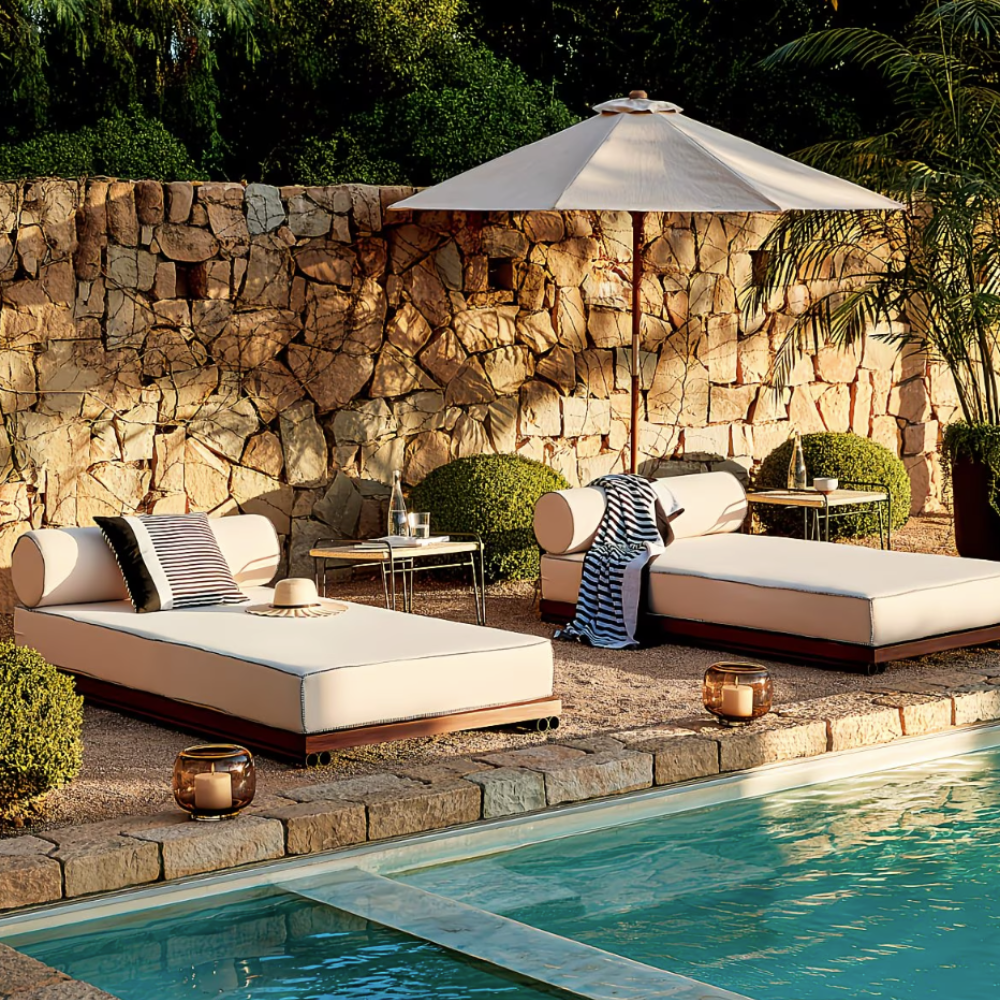 Amber Aura Glass Vase